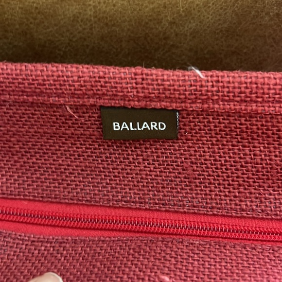 Ballard Designs Red Woven Jute Embroidered Leather Strap Zip Closure Large Tote - Picture 7 of 9